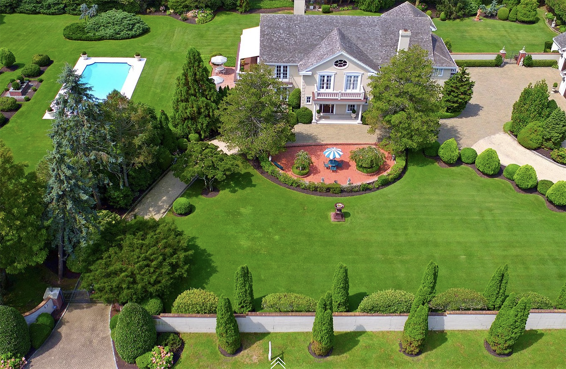 19 Delafield Street, Quiogue James Lane Post