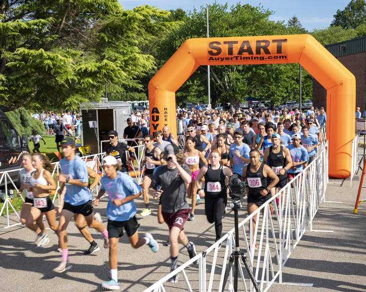 The 27th Annual Ellen’s Run Returns To Southampton • James Lane Post • Hamptons Culture