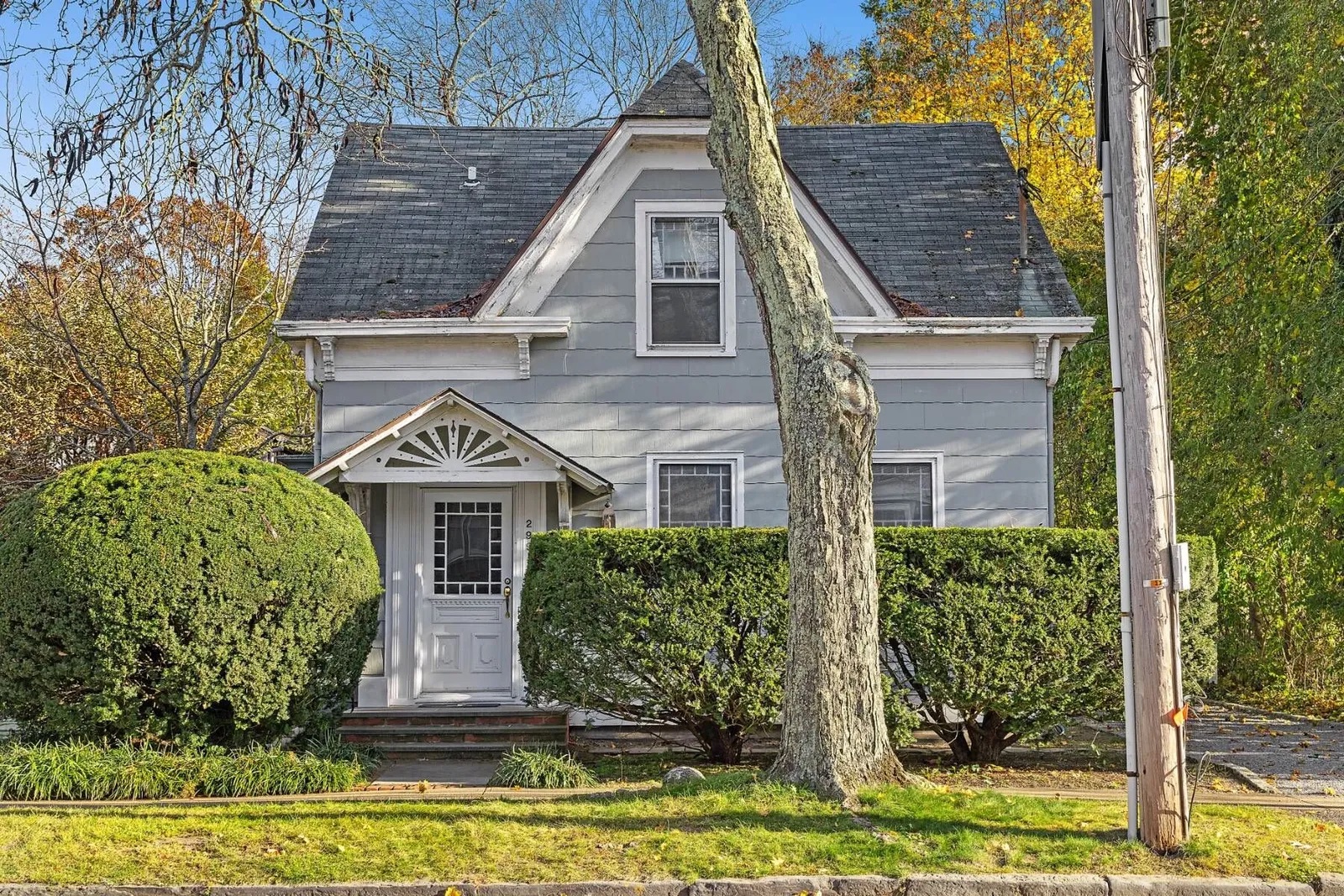 299 Main Street, Sag Harbor • James Lane Post • Hamptons Culture