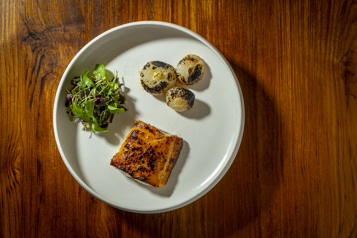 Wayan & Ma•dé: Cedric & Ochi Vongerichten Bring Indonesian Cuisine To ...