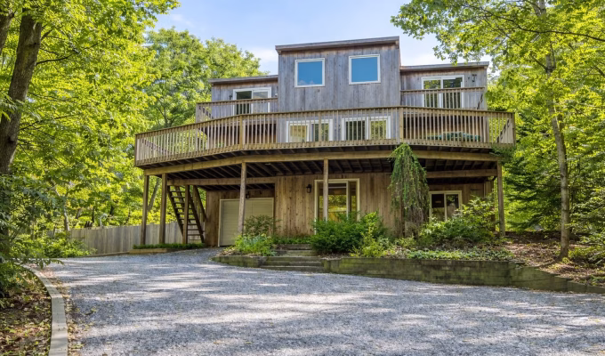 Hamptons Real Estate