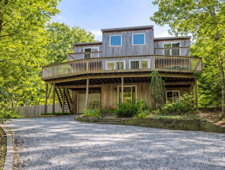 Hamptons Real Estate