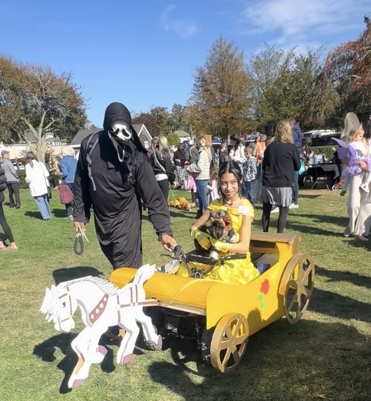 Little Lucy's 25th Annual Halloween Pet Parade To Benefit Suffolk ...